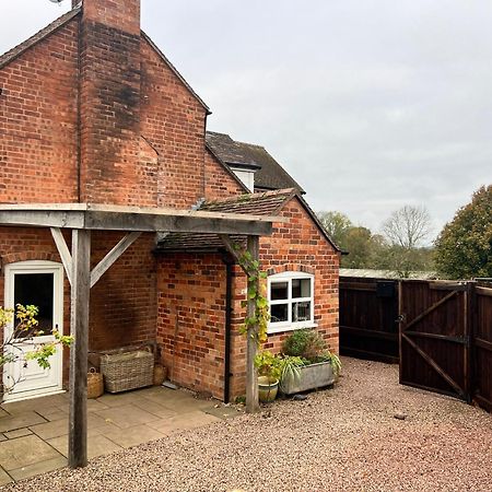 Stone Hill Farm B&B Shrawley ภายนอก รูปภาพ